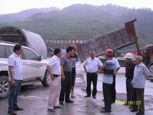 省公路学会专家组为谷竹高速公路建设提供技术咨询